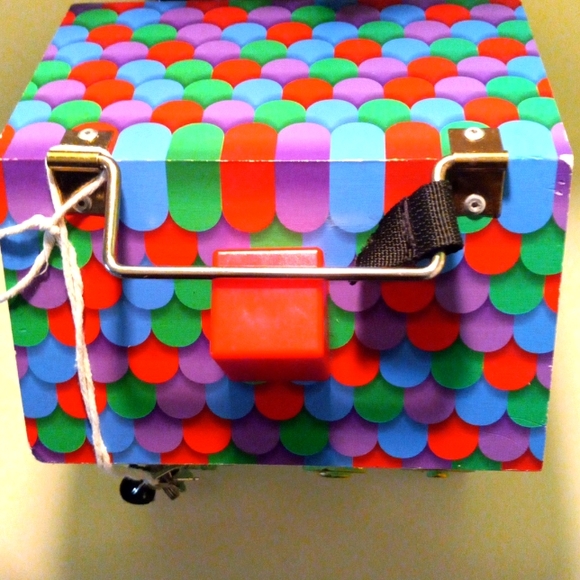 Dollhouse - Picture 4 of 4